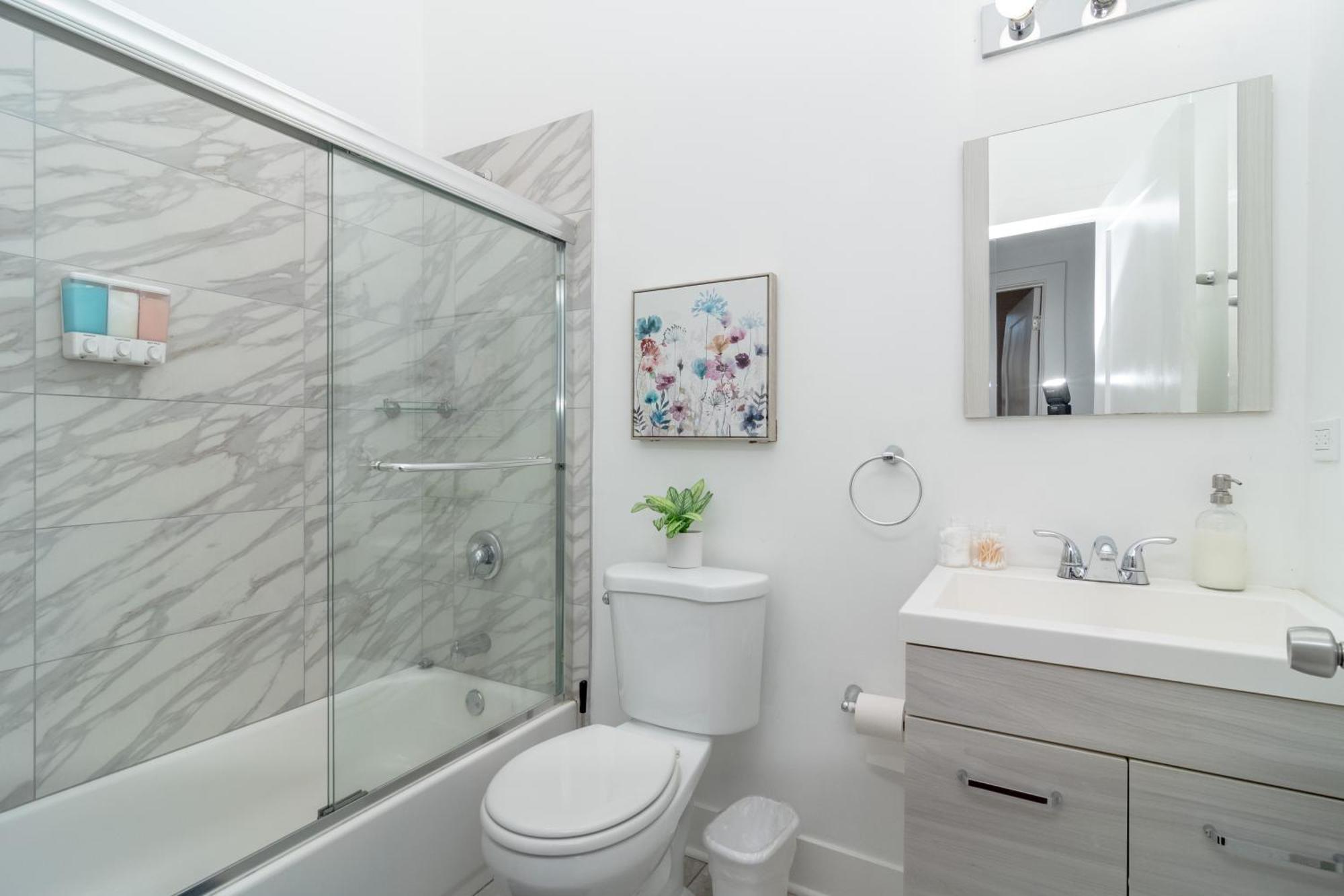 שיקגו Mccormick Place 3Br-2Ba With Optional Parking - Sleeps 8 מראה חיצוני תמונה