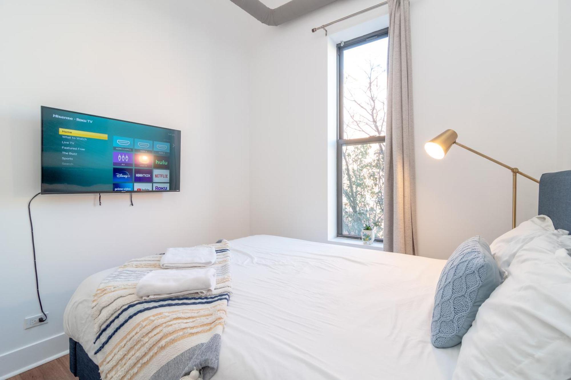 שיקגו Mccormick Place 3Br-2Ba With Optional Parking - Sleeps 8 מראה חיצוני תמונה